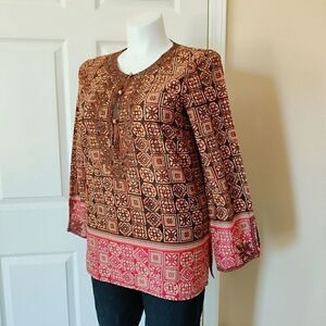 Old Navy easy fit embroidered peasant tunic